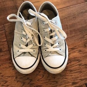 Girls gray velvet low top converse